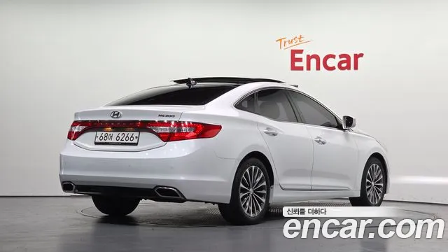 Hyundai Grandeur 2013 thumb 2