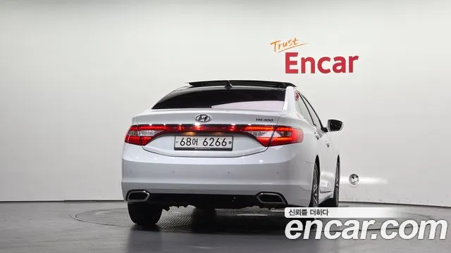 Hyundai Grandeur 2013 thumb 4