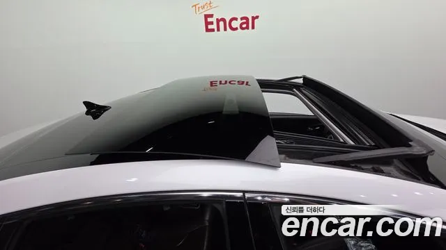 Hyundai Grandeur 2013 thumb 11