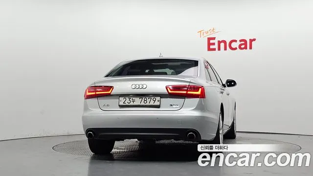 Audi A6 2014 thumb 4
