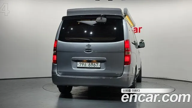 Hyundai Starex 2014 thumb 4