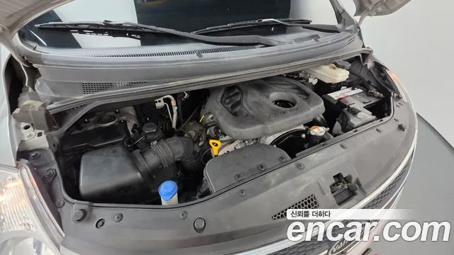 Hyundai Starex 2014 thumb 6