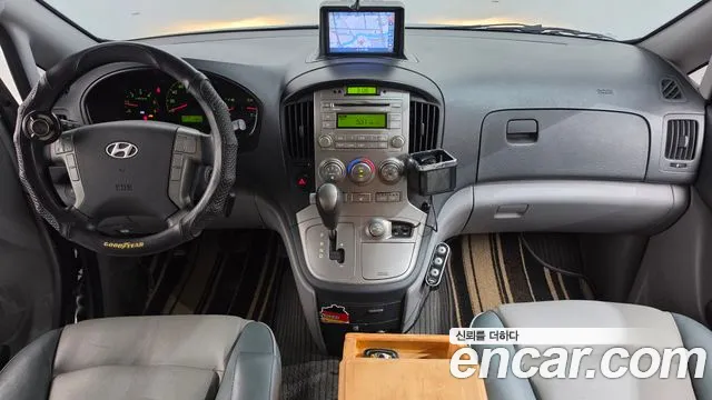Hyundai Starex 2014 thumb 7