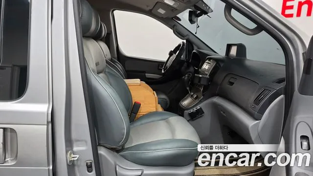Hyundai Starex 2014 thumb 11