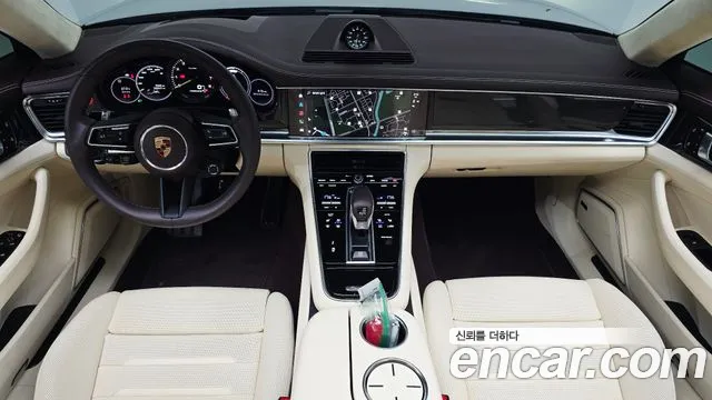 Porsche Panamera 2023 thumb 7