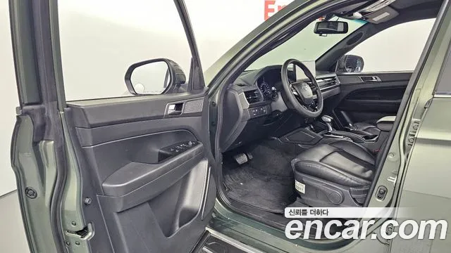 KG_Mobility_Ssangyong Rexton 2023 thumb 10