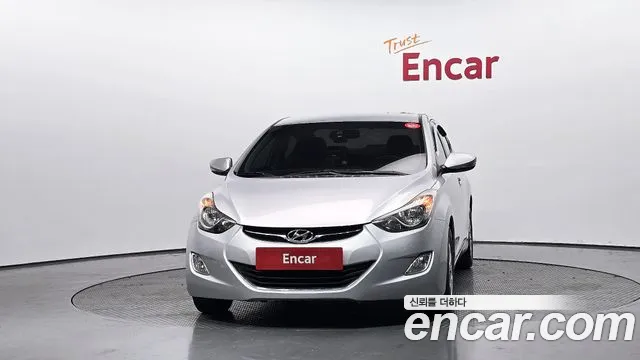 Hyundai Avante 2010 thumb 3