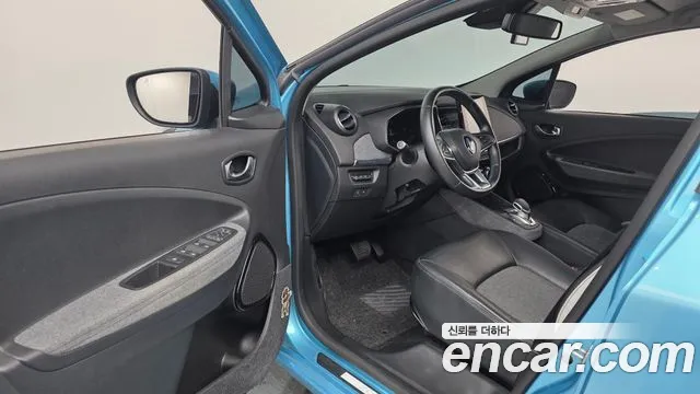 Renault ZOE 2020 thumb 10