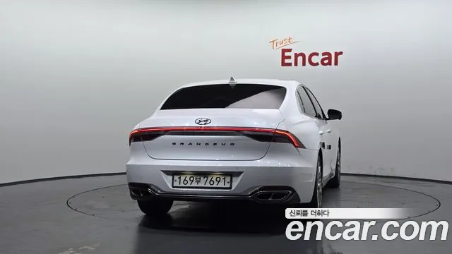 Hyundai Grandeur 2020 thumb 4