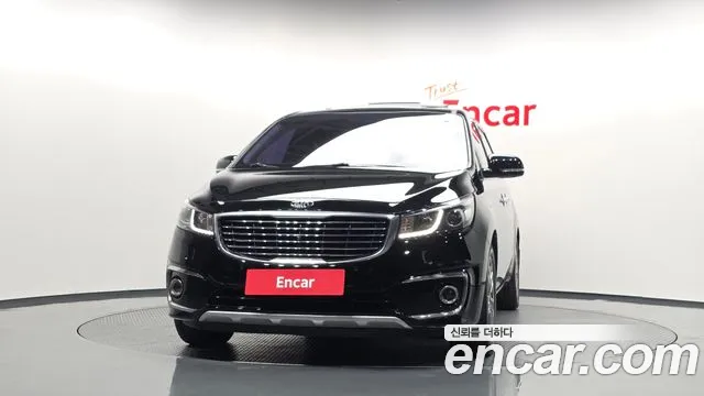 Kia Carnival 2015 thumb 3