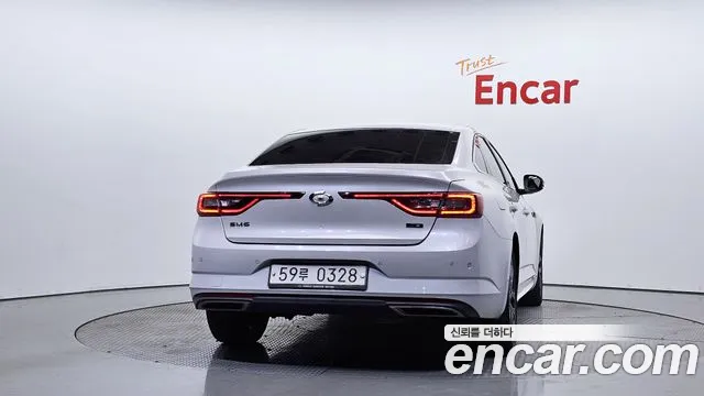 Renault Megane 2016 thumb 4