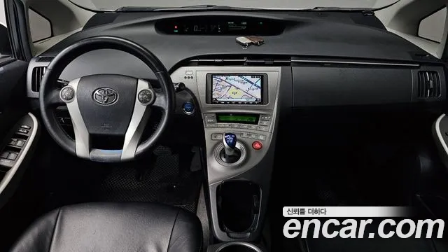 Toyota Prius 2012 thumb 7
