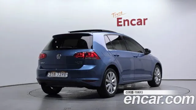 Volkswagen Golf Sportsvan 2014 thumb 2