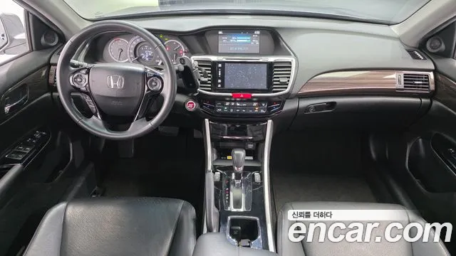 Honda Accord 2017 thumb 7