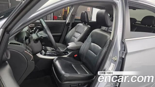 Honda Accord 2017 thumb 10