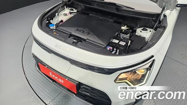 Kia Niro 2023 thumb 6