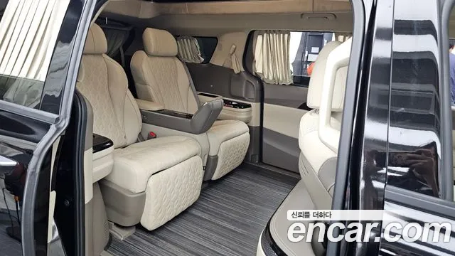 Kia Carnival 2023 thumb 12