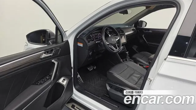 Volkswagen Tiguan 2022 thumb 10