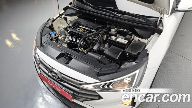 Hyundai Avante 2019 thumb 6
