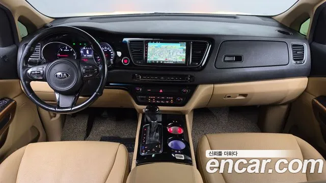 Kia Carnival 2014 thumb 7