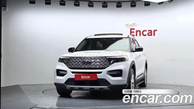 Ford Explorer 2019 thumb 3
