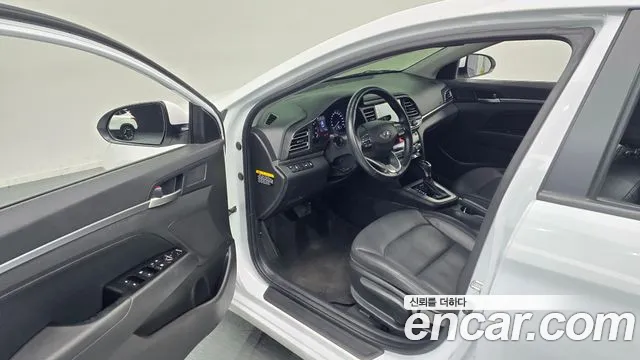 Hyundai Avante 2020 thumb 11