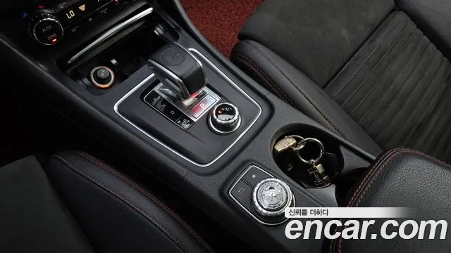 Mercedes-Benz CLA 2018 thumb 9
