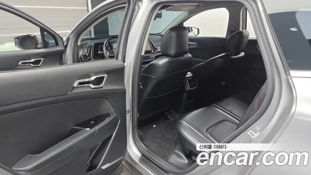 Kia Sportage 2022 thumb 11