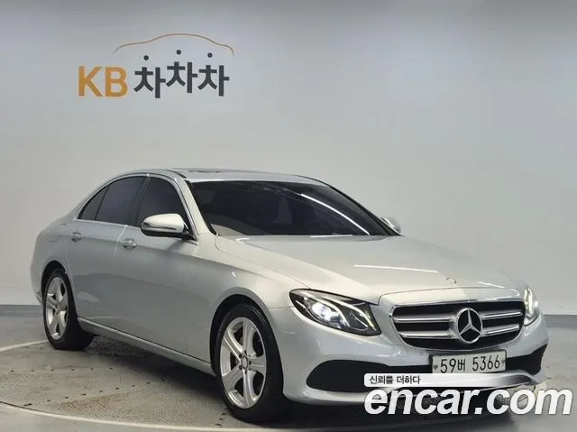 Mercedes-Benz E-Класс 2017 thumb 4