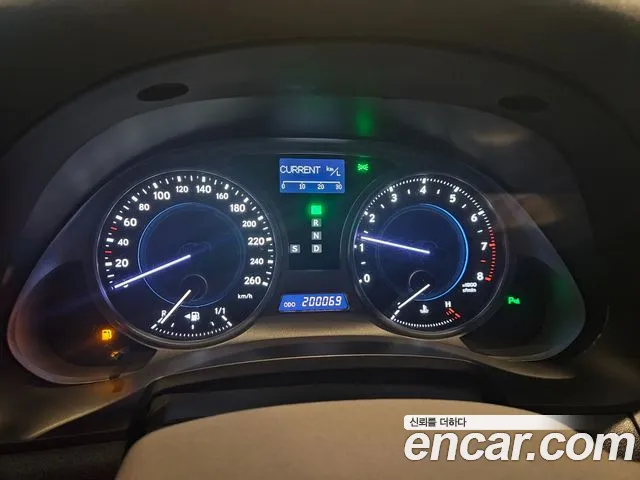 Lexus IS 2008 thumb 8