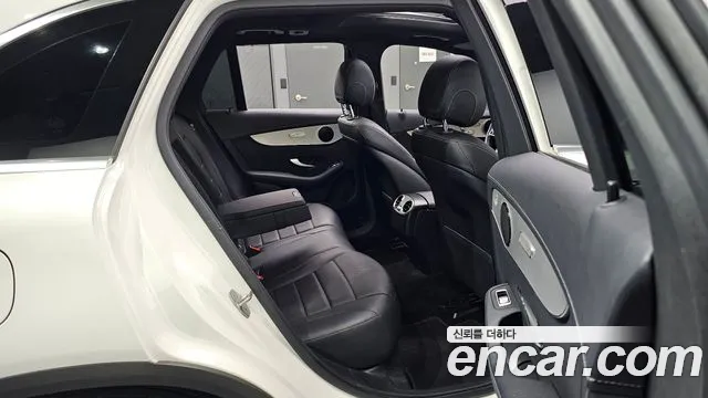 Mercedes-Benz GLC 2020 thumb 11