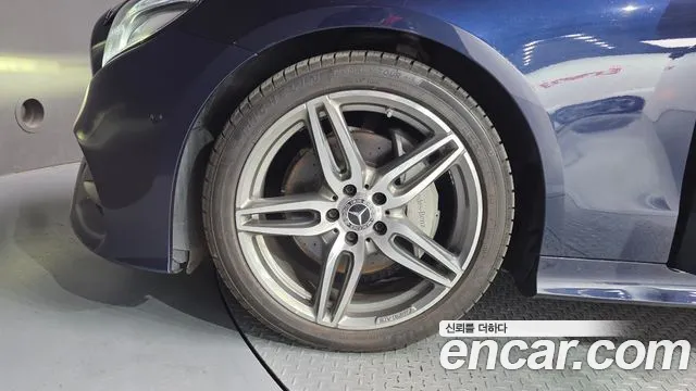 Mercedes-Benz E-Класс 2018 thumb 5
