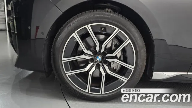 BMW 7 серии 2022 thumb 5