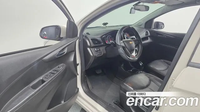 Chevrolet Spark 2017 thumb 10