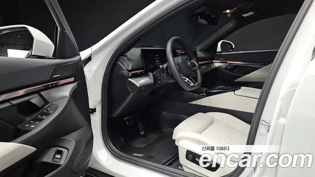 BMW i5 2025 thumb 9