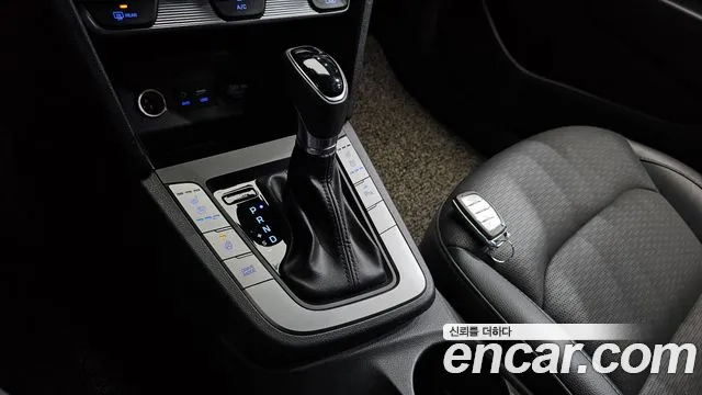 Hyundai Avante 2019 thumb 9