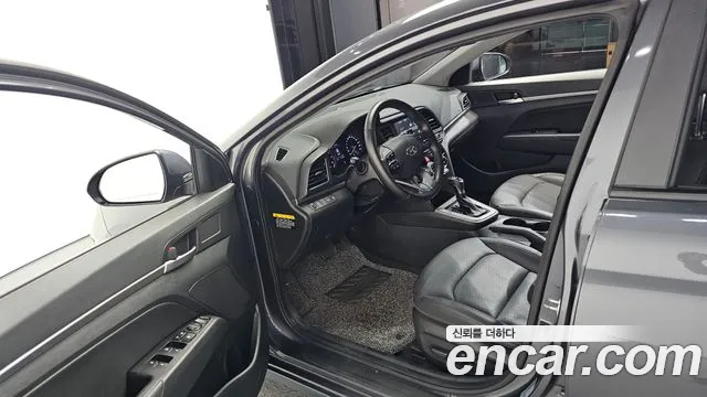 Hyundai Avante 2019 thumb 10