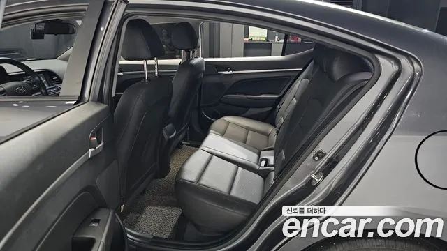 Hyundai Avante 2019 thumb 11