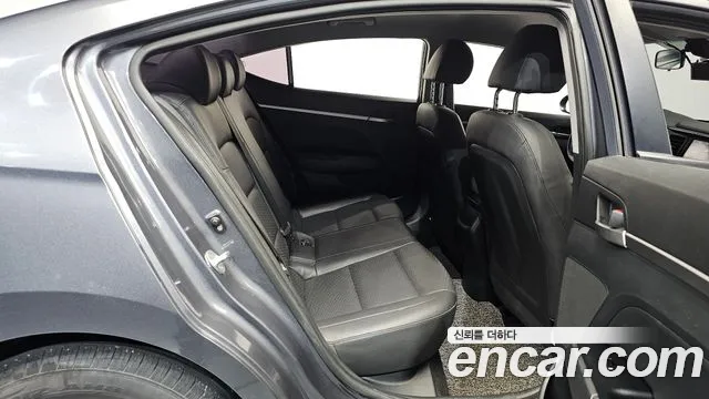 Hyundai Avante 2019 thumb 12