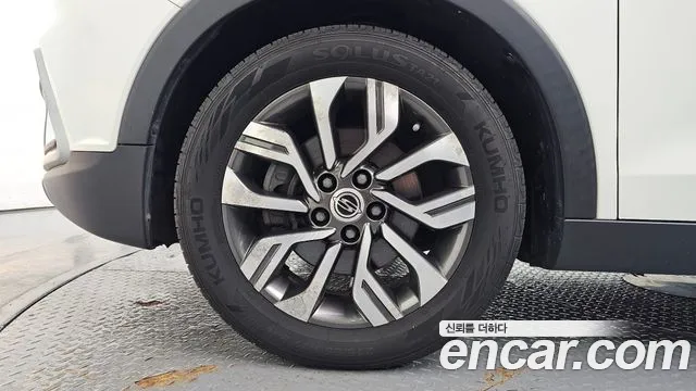 KG_Mobility_Ssangyong TIBOLI 2018 thumb 5