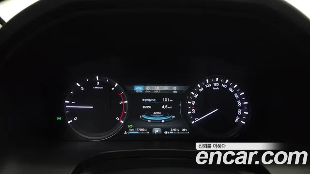 KG_Mobility_Ssangyong Rexton 2019 thumb 8