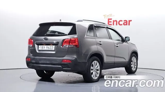 Kia Sorento 2010 thumb 2