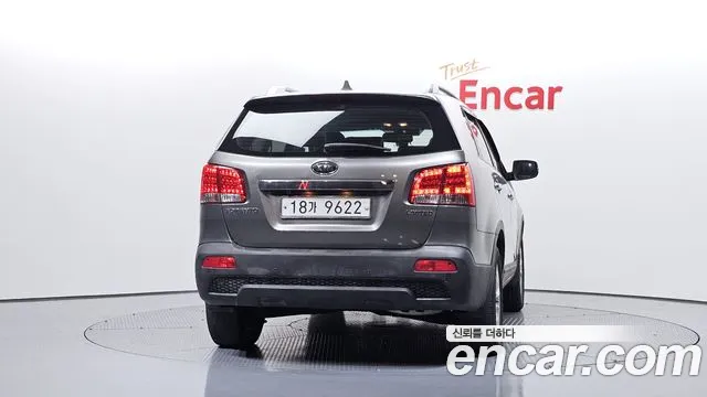 Kia Sorento 2010 thumb 4