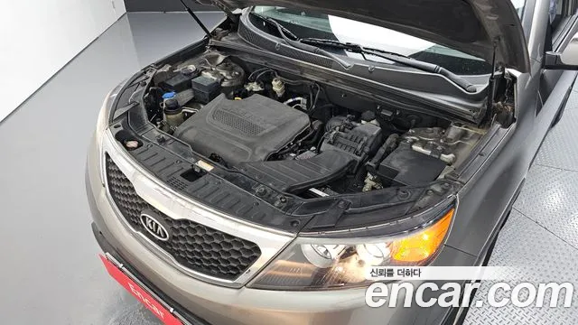 Kia Sorento 2010 thumb 6