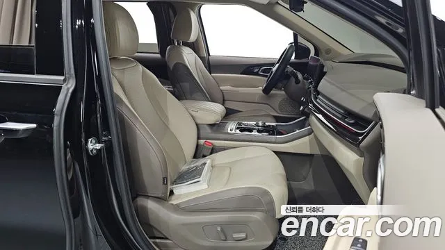 Kia Carnival 2025 thumb 9