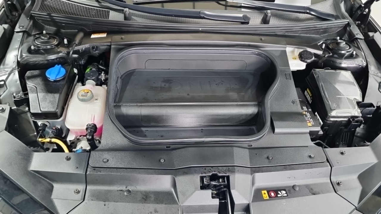 Hyundai IONIQ 6 2022 thumb 6