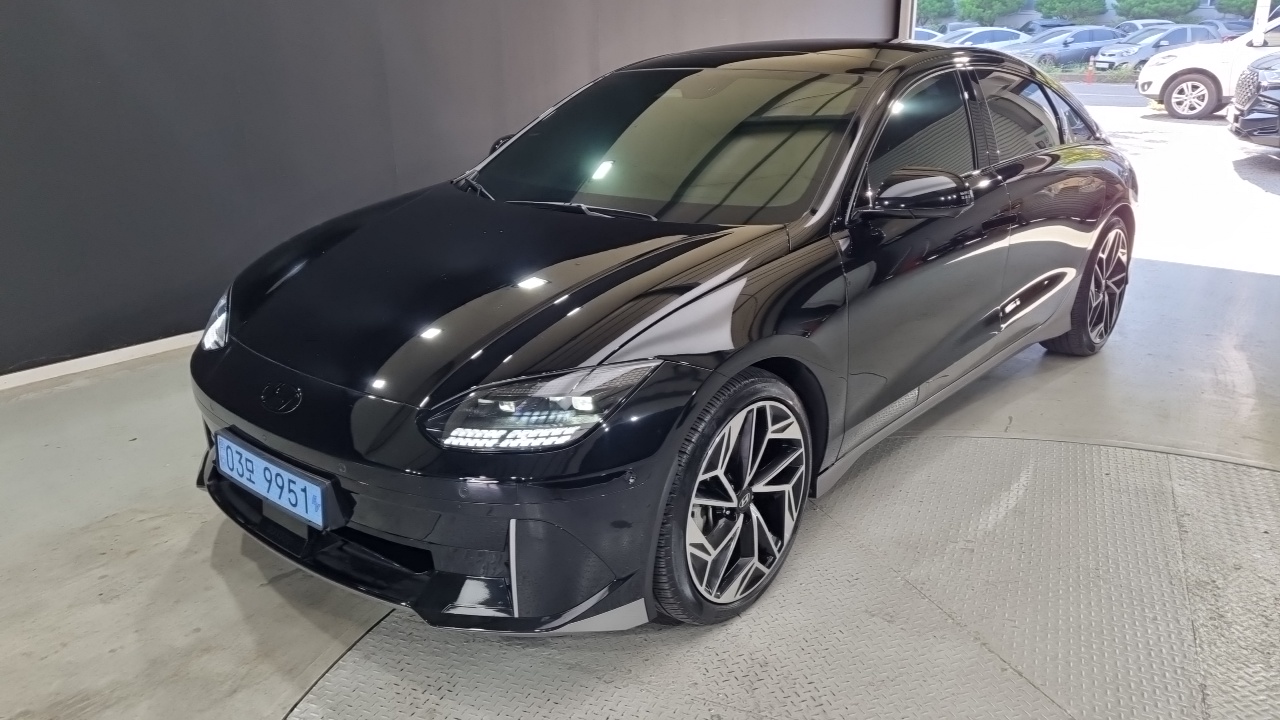 Hyundai IONIQ 6 2022 thumb 12