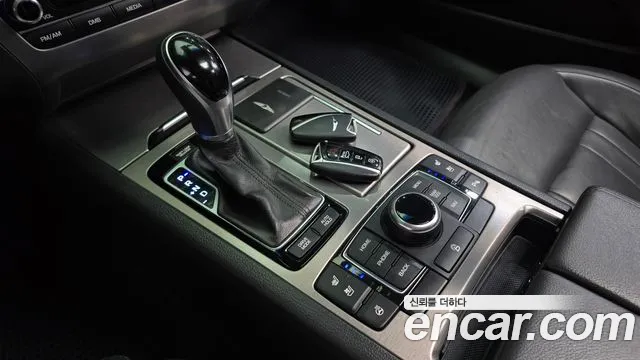Hyundai Genesis 2014 thumb 9