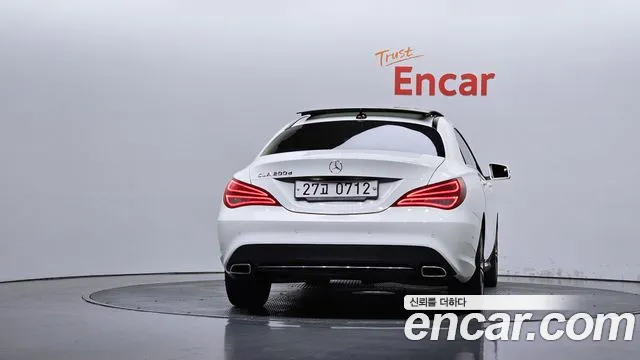 Mercedes-Benz CLA 2016 thumb 4