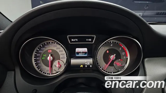 Mercedes-Benz CLA 2016 thumb 8